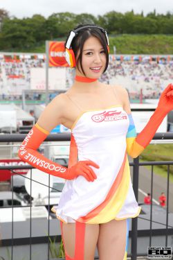 男生坤坤和女生坤坤放在一起动漫头像